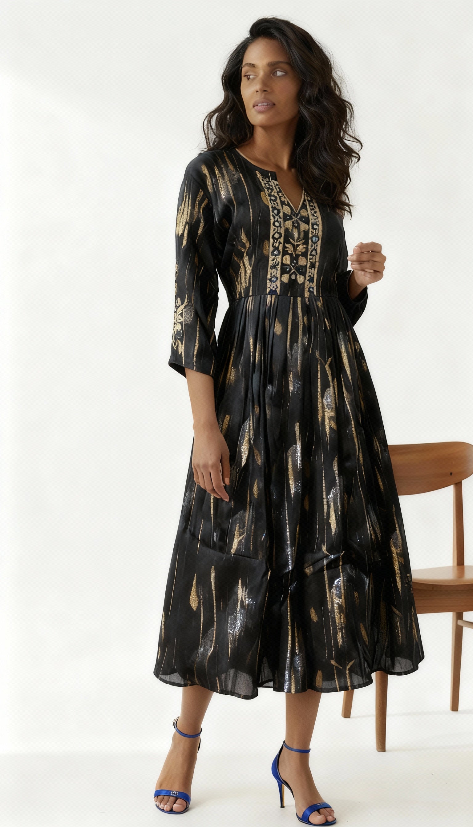 Breeze Sequin Embroidered Midi Dress